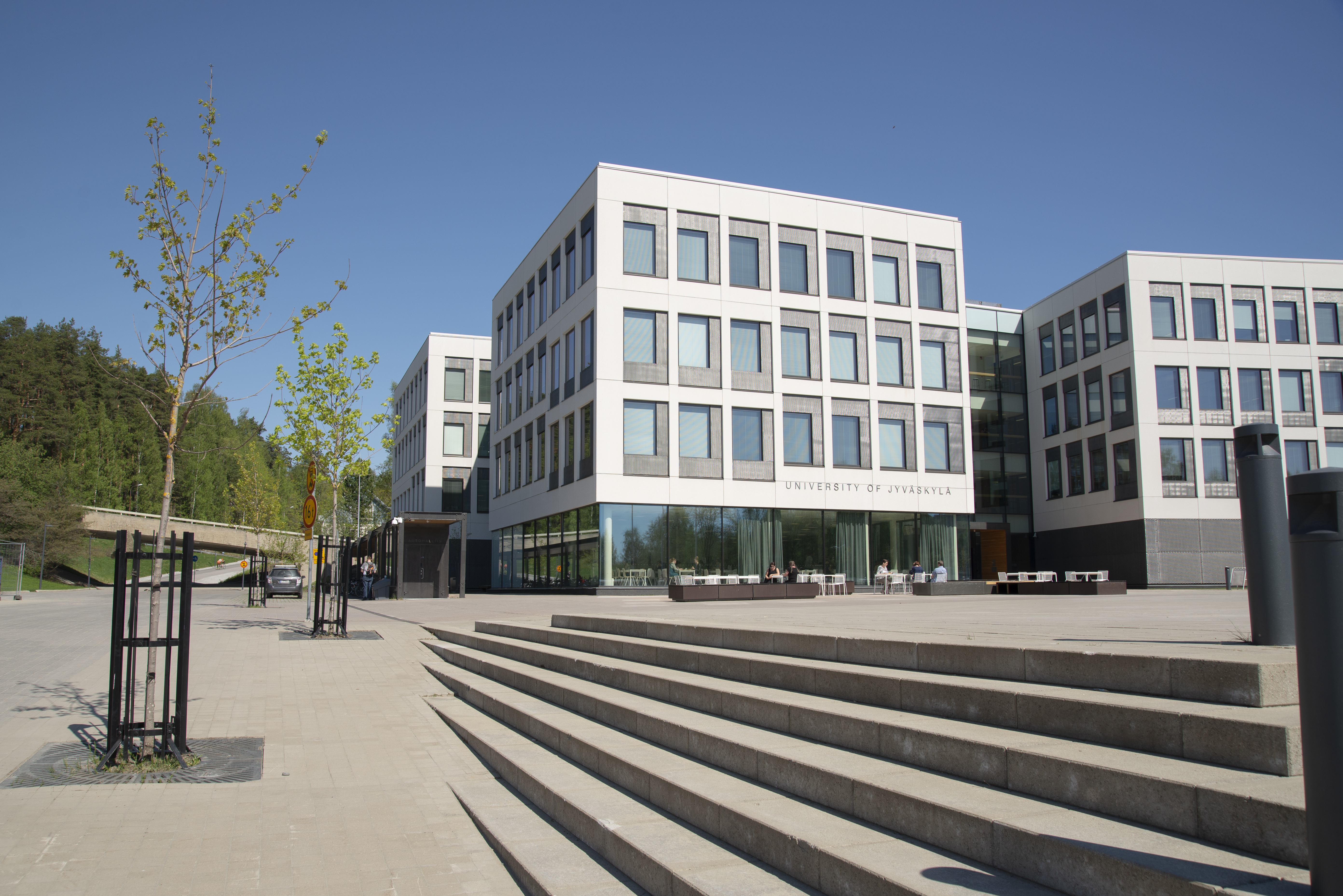 Ruusupuisto building